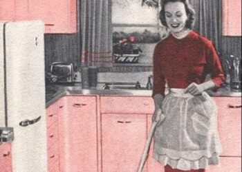 حكاية الدكتورة عاملة النظافة …!!