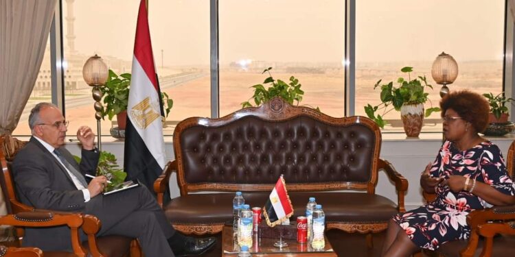 الدكتور سويلم يستقبل وزيرة المياه والصرف الصحي والري بجمهورية كينيا …