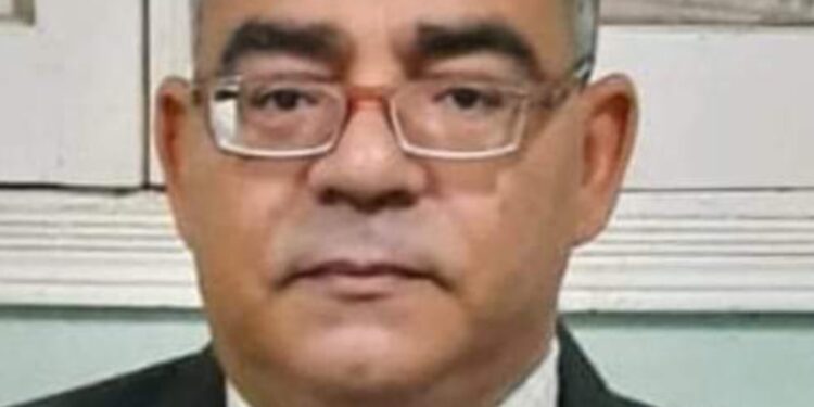 صفاري شمس …