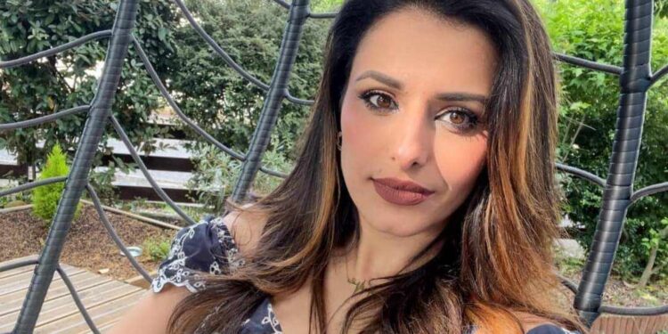 أنت هنا منذ ساعات …