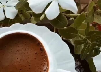 آسفة سقطت الأقنعة بطبيعتها …