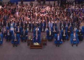 الرئيس السيسي يفتتح عددا من المشروعات القومية بالإسكندرية والبحيرة