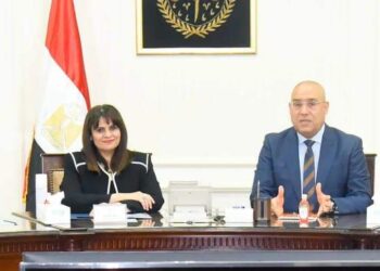 وزيرا الهجرة والإسكان يتلقيان تقريرًا شاملًا للهجره غير الشرعيه …