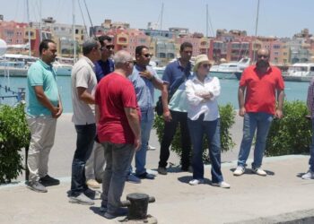 وزيرة البيئة تقود فريق محميات البحر الأحمر