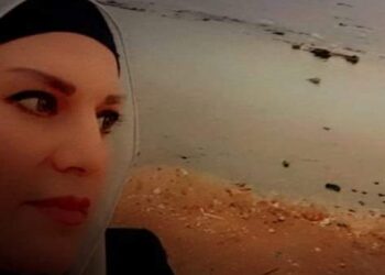 غزلت من نور الشمس ثوباً لأرتديك …