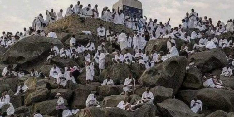 ما الفرق بين الحج الكبير والحج الأكبر ..؟