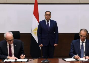 رئيس الوزراء يشهد توقيع مذكرة تفاهم للتعاون بين مصر والجزائر