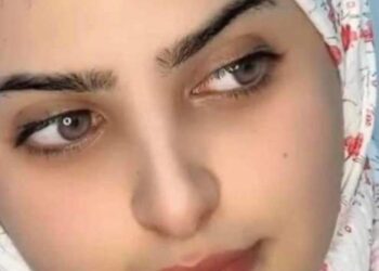 يا سارقَ القلبِ ، لطفاً لا تفارقهُ …