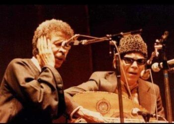 ناح النواح والنواحة …