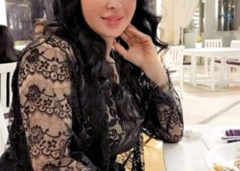 لا .. لا تفاخر.. أنكَ الفحل الأخيرٌ