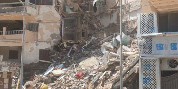 التصريح بدفن 10 جثامين ضحايا عقار سيدى بشر المنهار