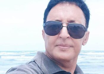 قمرُ لليلك راجعآٓ …