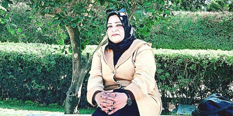 شاعرة الأقلام الجاف …