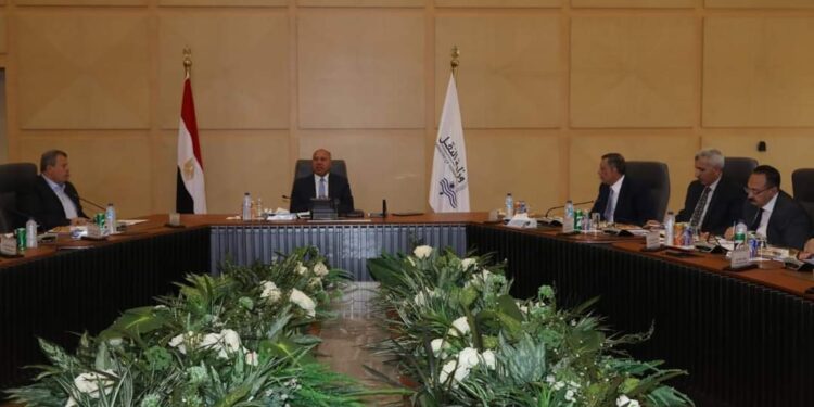 وزير النقل يترأس أعمال الجمعية العامة