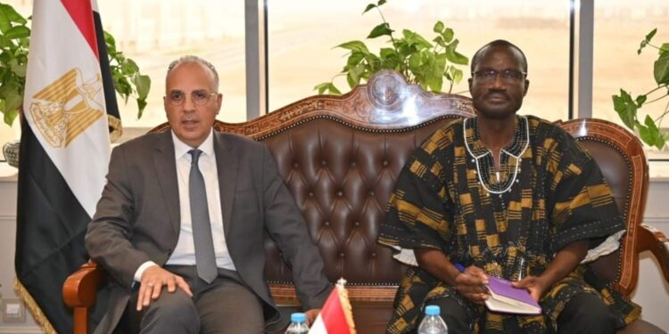 الدكتور سويلم يستقبل وزير المياه بدولة بوركينا فاسو …