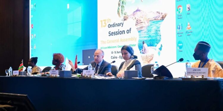 الدكتور سويلم يختتم فعاليات الدورة العادية الثالثة عشر للجمعية العامة للأمكاو …