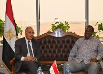 الدكتور سويلم يستقبل وزير المياه والبيئة الأوغندى …
