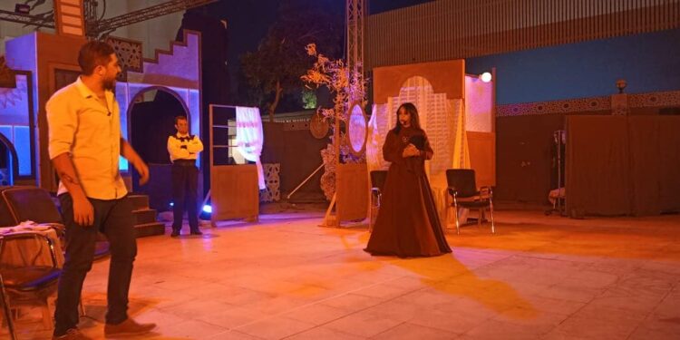 إقبال كبير للعرض المسرحي “غيبوبة” على مسرح الهناجر على كتب : أشرف كمال 