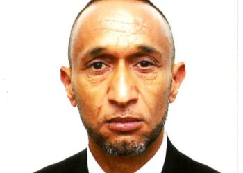 الموضوع الغرب وفلسفة التفكيك