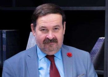 برقت بالصبا البعيد