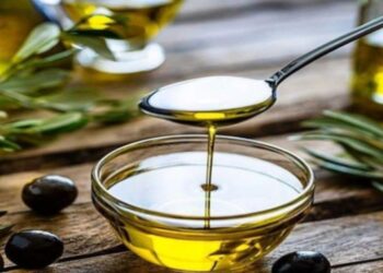 ارتفاع أسعار زيت الزيتون  فى سوريا بسبب سحب التجار …