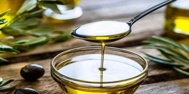 ارتفاع أسعار زيت الزيتون فى سوريا بسبب سحب التجار …