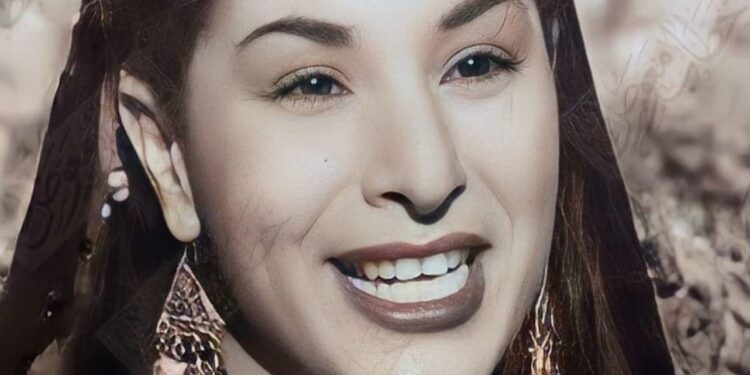 عصمت عبد العليم.. مطربة “طار في الهوا شاشي”