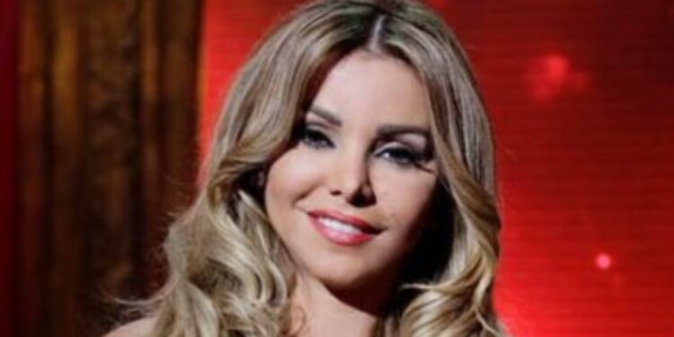 رزان مغربى تتعرض لأزمة صحية