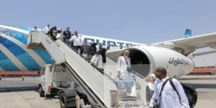 الداخلية تستقبل آخر أفواج حج القرعة العائدون من الأراضى المقدسة