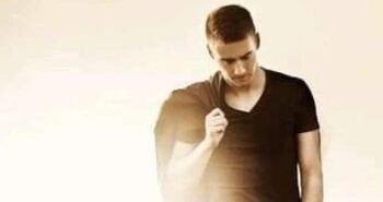 حين أكتب أشرح نفسي