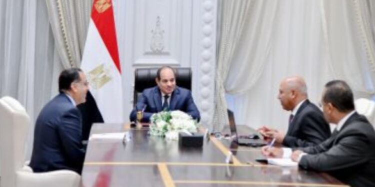 الرئيس السيسي يوجه بتعزيز نشاط الموانئ المصرية على المستويين الإقليمى والعالمى