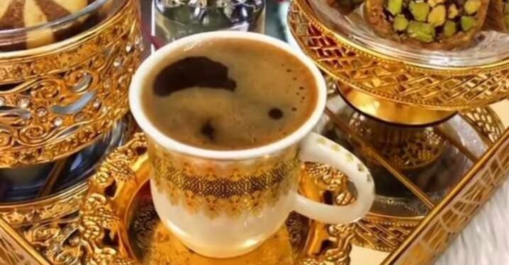 يا ملك الحياة …