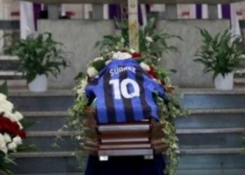 مشاهد من جنازة أسطورة برشلونة لويس سواريز.