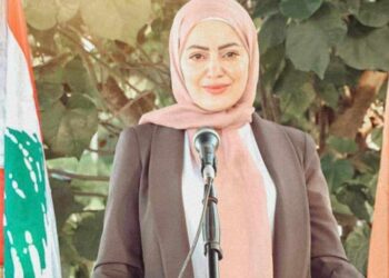 يُشبِهُني هذا العمرُ العابر