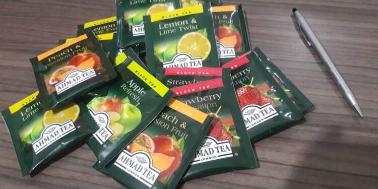 الشاي ع النار …