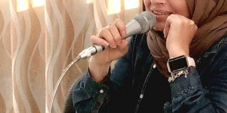 « عيد » للشاعرة مفيدة القاضى …