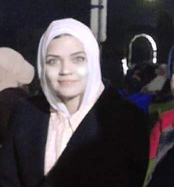 نهال النجار تكتب« وأنت تحقن رأسك بالأحلام»