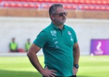 صحيفة سعودية تتغنى بمدرب منتخب مصر الأولمبي: ميكالى “صائد الميداليات”