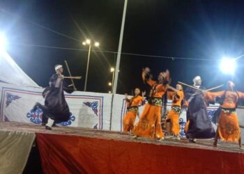 إقبال وتفاعل كبير مع عروض الفنون الشعبية لقصور الثقافة