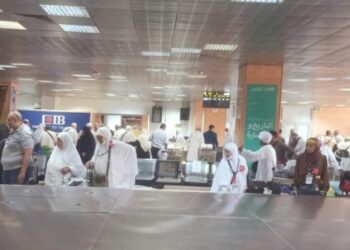 مطار الأقصر الدولى يستقبل أولى رحلات الحجاج العائدين من الأراضى المقدسة
