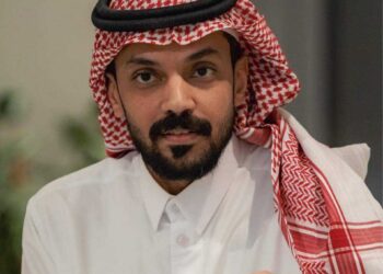 خبئيني في جلدِ روحِكِ يا مَن