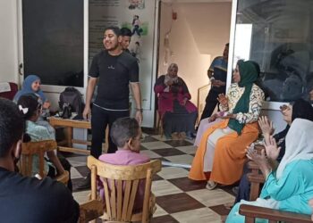 مواهب ثقافة سوهاج تحتفي بذكرى ثورة 30 يونيو بدار المسنين