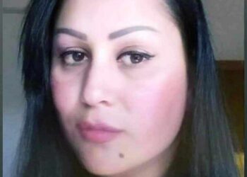 نعم بكيت يا معلم ..