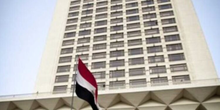 مصر وتركيا ترفعان علاقاتهما الدبلوماسية لمستوى السفراء