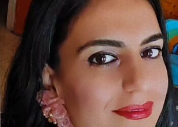 الدالية والجدار