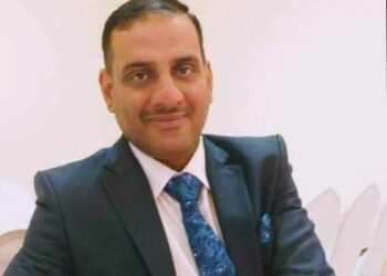 لاشك في معناك كيف  تقولهُ