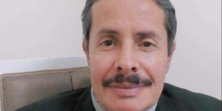 البيتُ خالٍ