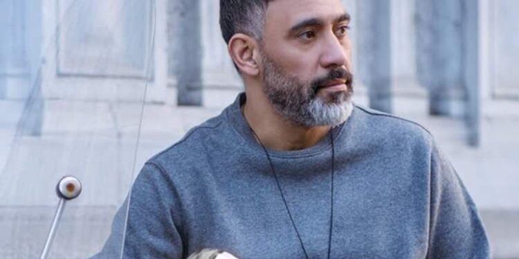 عمرو مصطفى يرد على رامي جمال ويصفه بفنان الدرجة الخامسة