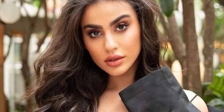 الدكتورة يومي تتعرض للاعتداء في باريس بعد أيام من سرقتها