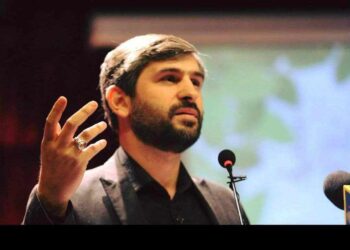 نارٌ .. وقهقهةٌ .. وبعض دخانِ